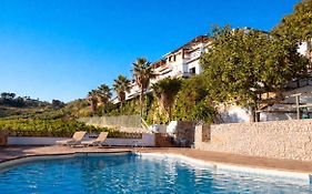 Hotel Rural Almazara